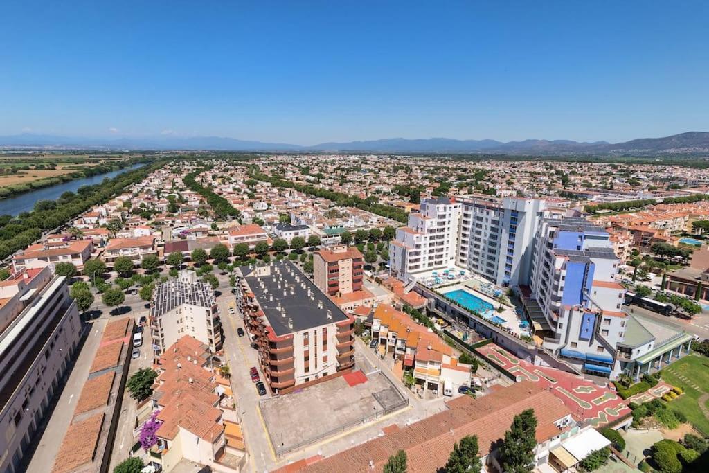 Manhattan Apartment Empuriabrava Exterior foto